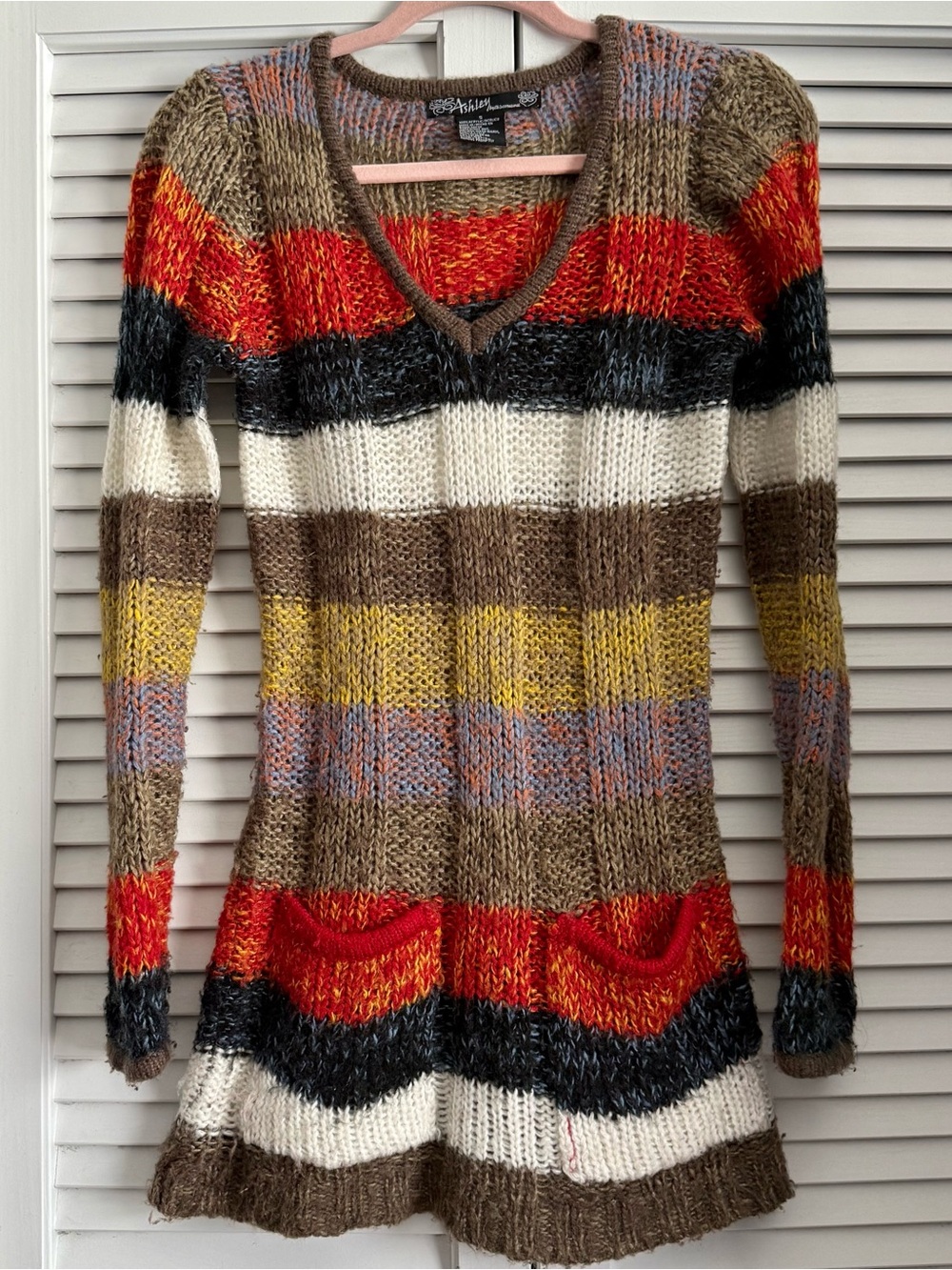Y2K V Neck Striped Sweater